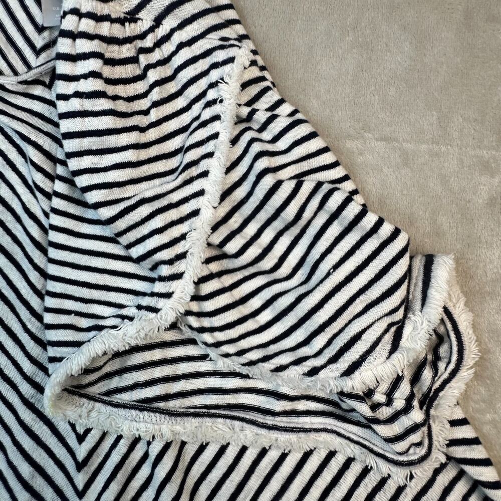 Chicos Women's Linen‎ Short Sleeve Top Nautical Navy White Stripe Fringed Size 2 - Picture 14 of 16